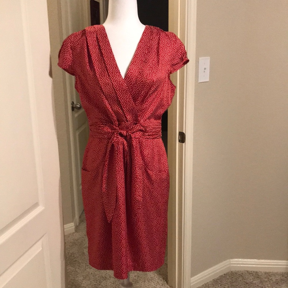 Hi There - NWOT red/white polka dot dress size 8